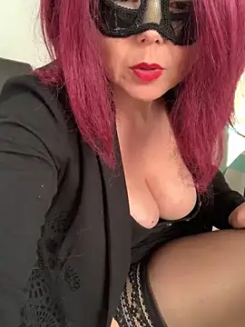 la petite prunette69 online show from January 21, 12:18 pm