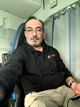 dzhakar online show from December 15, 1:04 pm