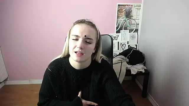 Snapshot of viktoria_lovely chatting on December 31, 11:20 am viktoria lovely online show from December 31, 11:20 am