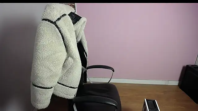 viktoria lovely online show from December 22, 6:32 am