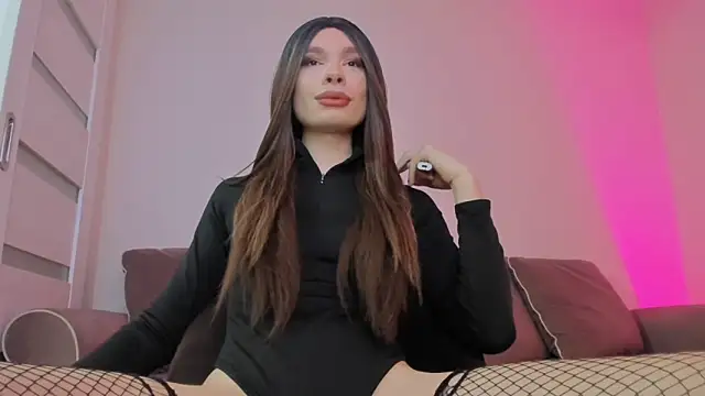 Snapshot of monicastark_ chatting on October 20, 5:02 pm monicastark online show from October 20, 5:02 pm