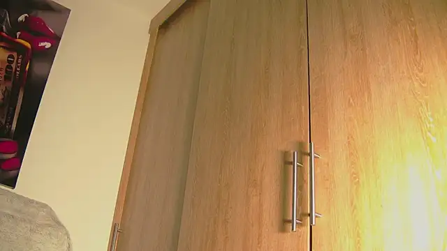 aidaadams online show from October 6, 11:07 am