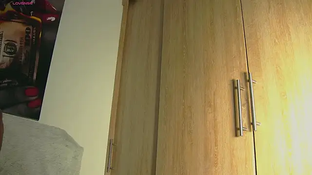 aidaadams online show from November 3, 10:05 am