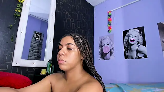 Alika01 online show from January 25, 11:43 pm