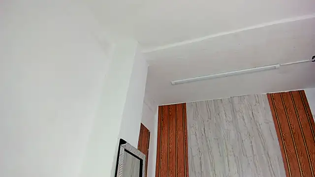 Alika01 online show from October 11, 1:42 pm