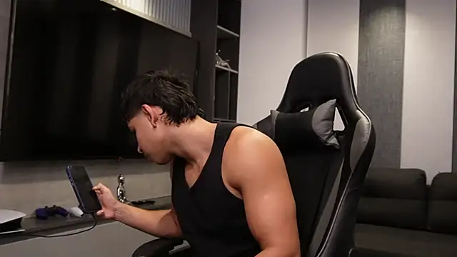 Bray Kevin online show from April 26, 4:54 am