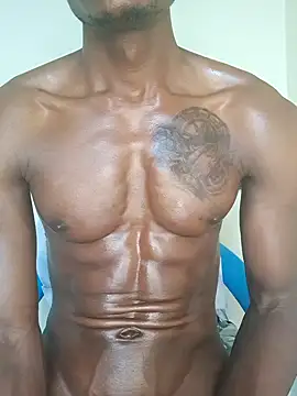 Snapshot of mgmonako chatting on February 2, 6:48 am mgmonako online show from February 2, 6:48 am