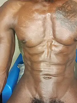 Snapshot of mgmonako chatting on September 16, 11:11 am mgmonako online show from September 16, 11:11 am