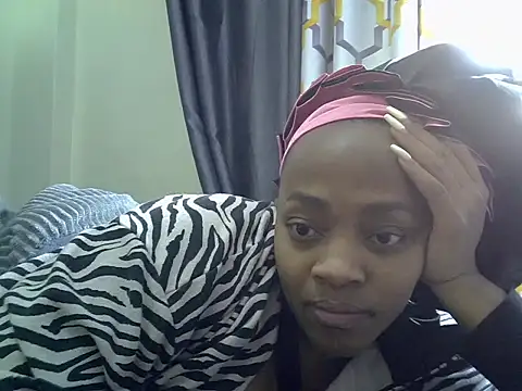 Snapshot of Brown_sexy chatting on July 9, 10:47 pm Brown sexy online show from July 9, 10:47 pm