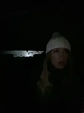 Snapshot of StasyWood chatting on January 4, 1:10 am StasyWood online show from January 4, 1:10 am