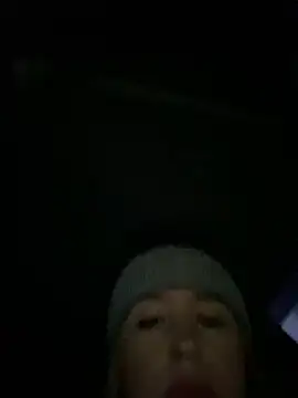 Snapshot of StasyWood chatting on February 20, 12:52 am StasyWood online show from February 20, 12:52 am