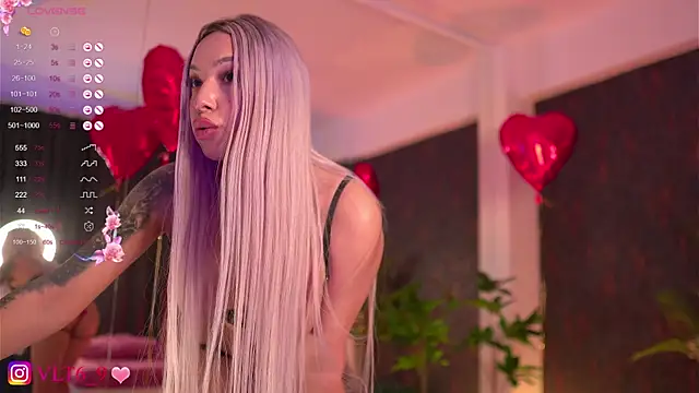 violettabunny03 online show from February 18, 11:30 pm