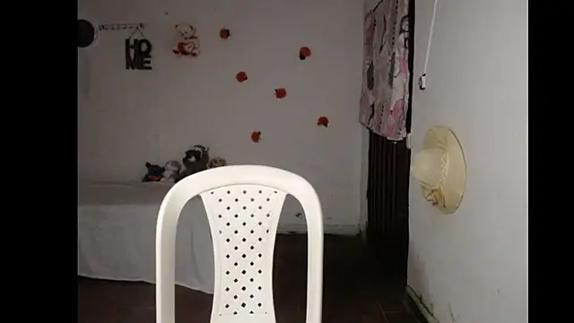 foxysweet09 online show from March 16, 1:17 am