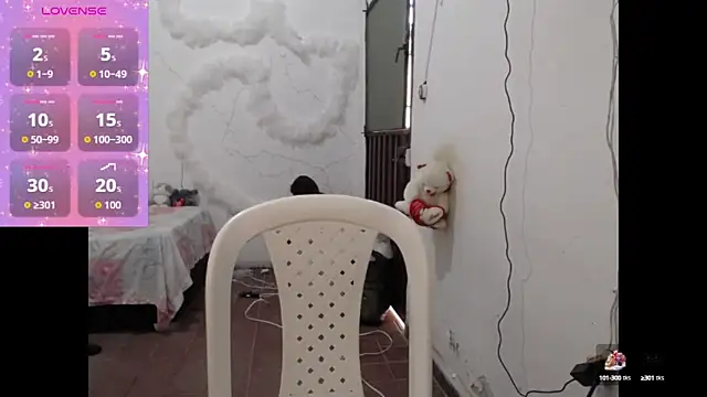 foxysweet09 online show from October 15, 8:42 pm