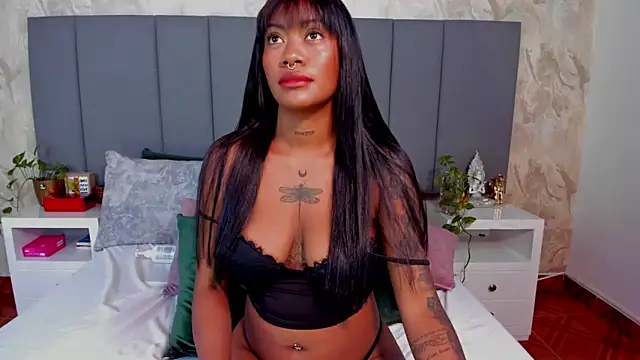 JulianaMiller online show from September 25, 3:32 am