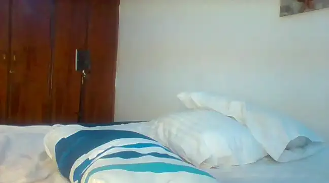Snapshot of t-Booty_risky_ chatting on December 9, 1:13 pm t-Booty risky online show from December 9, 1:13 pm