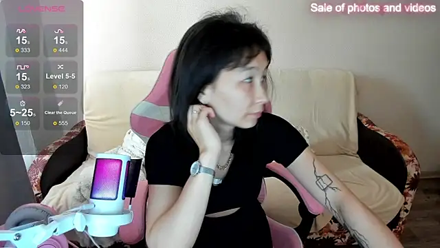 SaraXray online show from September 21, 3:30 am