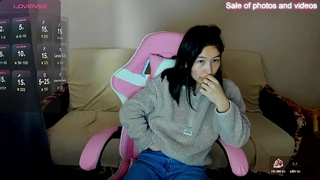 SaraXray online show from September 29, 3:33 am