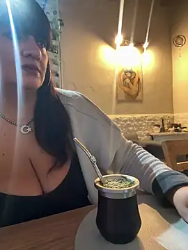 Sensualmente333 online show from July 6, 12:24 pm