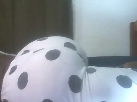 Horny wifey254 online show from January 14, 3:43 am