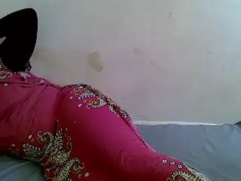 Crystal  Gee online show from December 27, 6:46 am