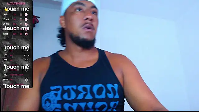 yosoy enzo2020 online show from March 16, 12:00 pm