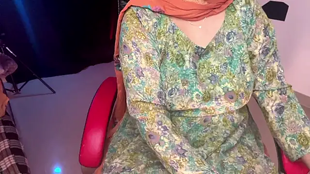 tigress kashish online show from February 28, 7:03 pm