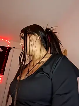 Hot sophie  online show from December 11, 11:00 pm