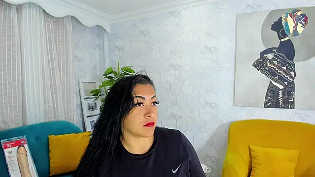 Snapshot of MelissaaCortes chatting on March 13, 3:00 am MelissaaCortes online show from March 13, 3:00 am