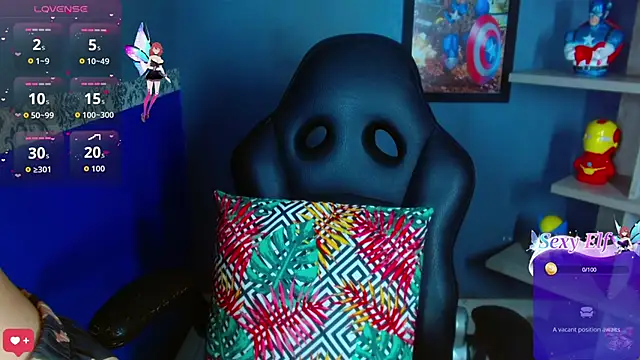 Erika Stevens online show from December 18, 3:40 pm