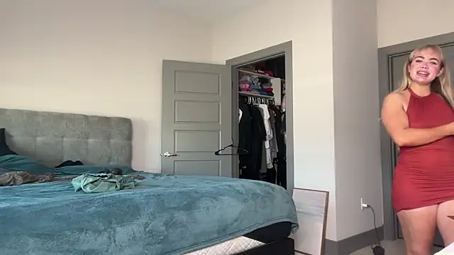 ElenaErickson online show from February 26, 11:04 pm