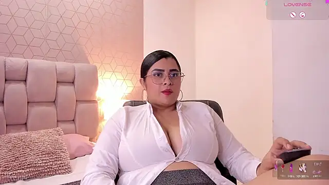 Emilyboobss online show from February 10, 9:47 am