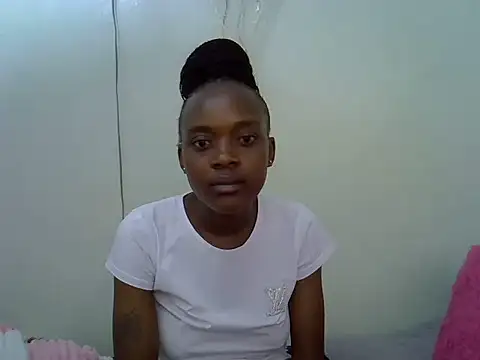 Snapshot of just_nuru chatting on November 8, 12:16 pm just nuru online show from November 8, 12:16 pm