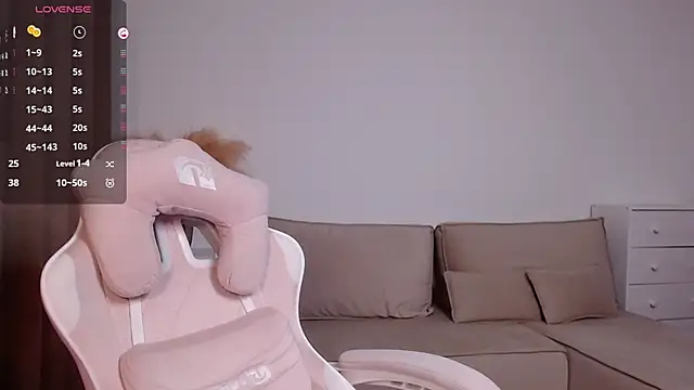 Snapshot of _Little_Imp_ chatting on April 2, 9:01 pm Little Imp online show from April 2, 9:01 pm