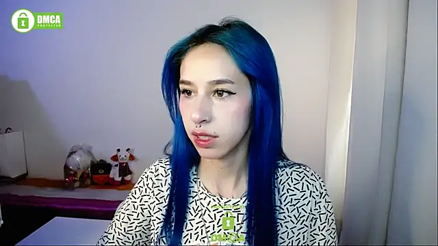 dakota senju online show from December 17, 9:32 pm