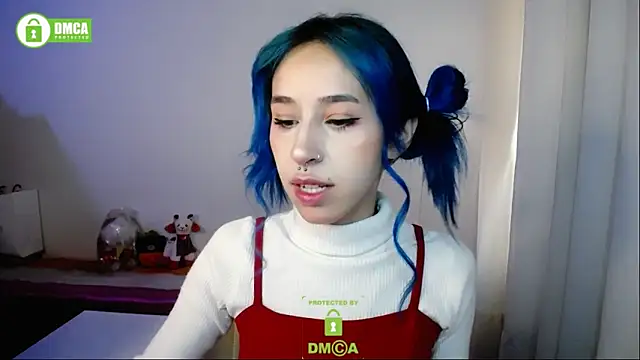 dakota senju online show from December 18, 2:01 pm