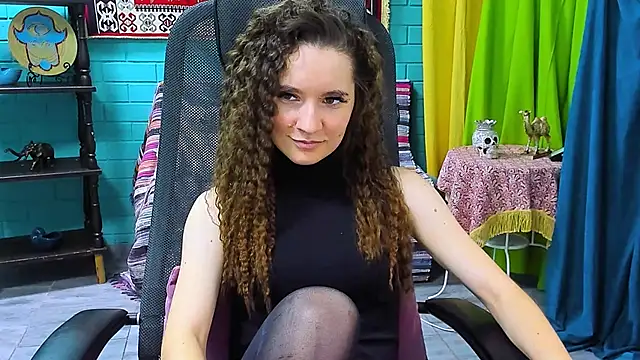 Miss Barbara  online show from February 10, 12:18 pm