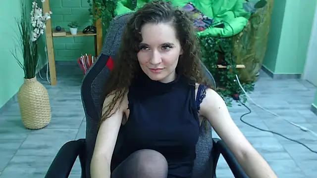 Miss Barbara  online show from February 11, 9:25 pm