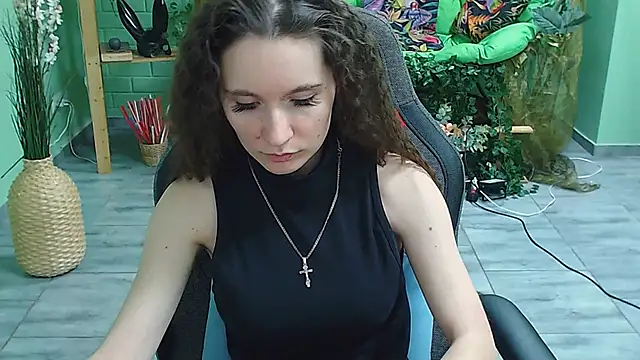 Miss Barbara  online show from February 28, 12:10 am