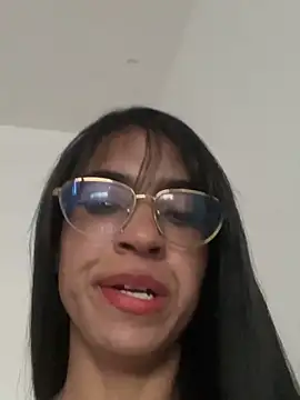 valentinabaez online show from January 29, 9:39 pm