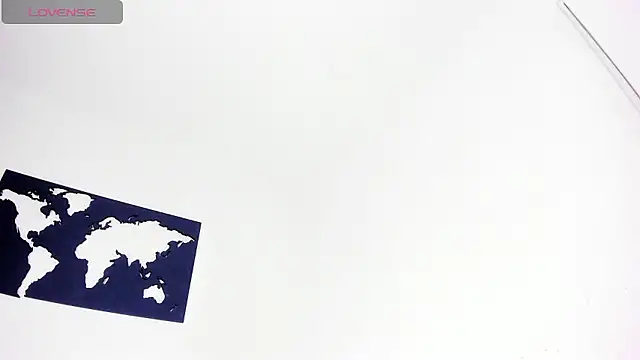 Snapshot of CurvyViolet chatting on December 2, 11:45 am CurvyViolet online show from December 2, 11:45 am