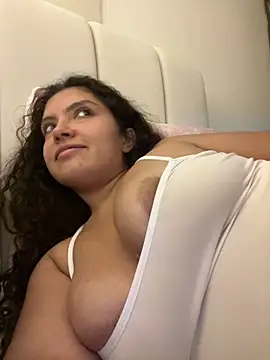 Snapshot of Nathcurly_ chatting on October 5, 1:37 am Nathcurly online show from October 5, 1:37 am