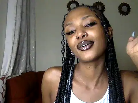 Snapshot of mavelous_mia chatting on May 29, 3:15 am mavelous mia online show from May 29, 3:15 am