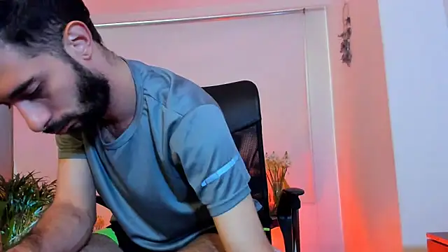 Your  hero1 online show from October 25, 12:56 pm