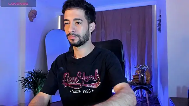 Your  hero1 online show from November 1, 1:46 pm