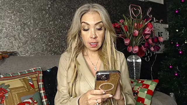 EvelinaGrey online show from December 23, 3:01 pm