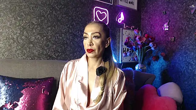 EvelinaGrey online show from January 9, 4:41 am