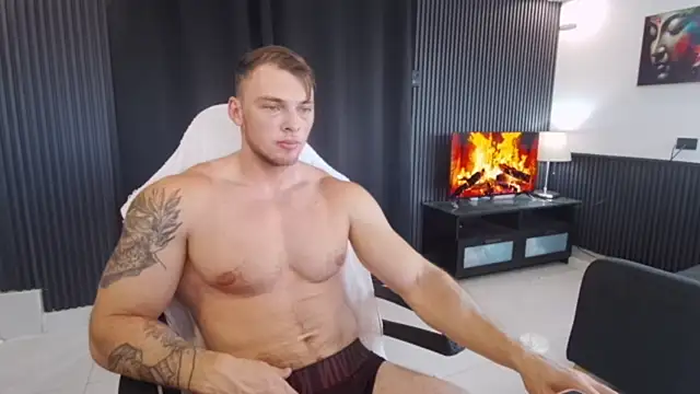YourHotGreg online show from June 7, 8:45 pm