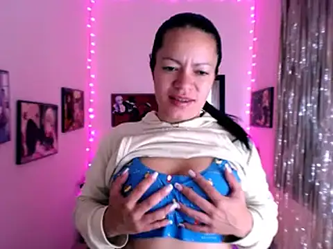 Cristal w online show from December 6, 12:49 pm