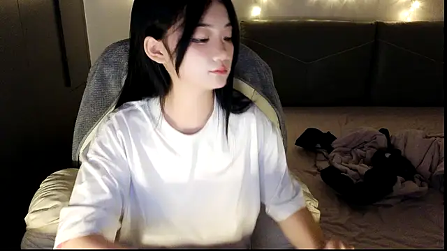 Jennie-007 online show from October 19, 10:38 am